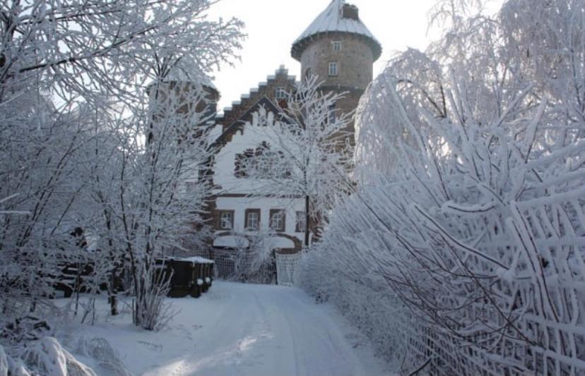 Luxus Appartement Im Schloss Fockelberg Kültér fotó
