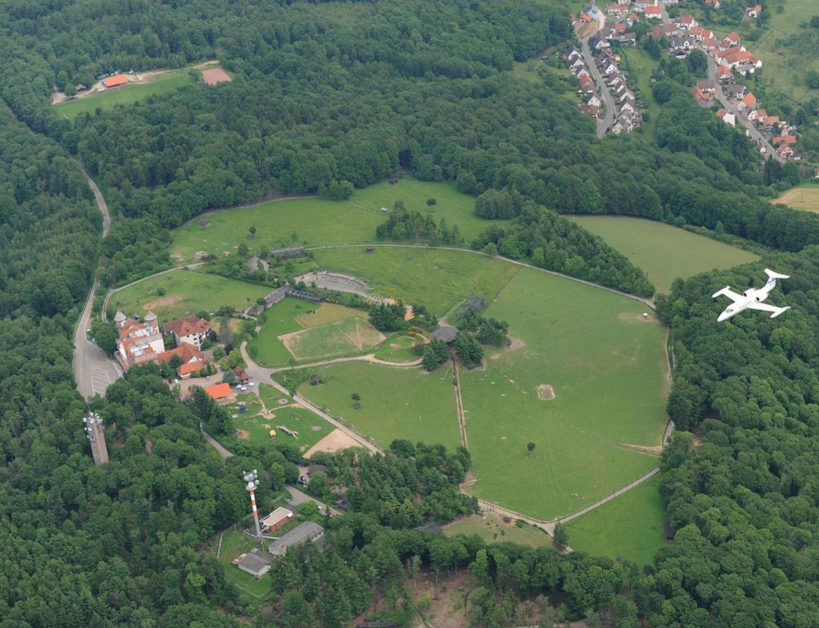 Luxus Appartement Im Schloss Fockelberg Kültér fotó